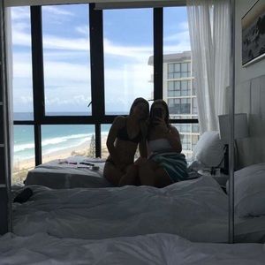 Meet your Posher, Janis